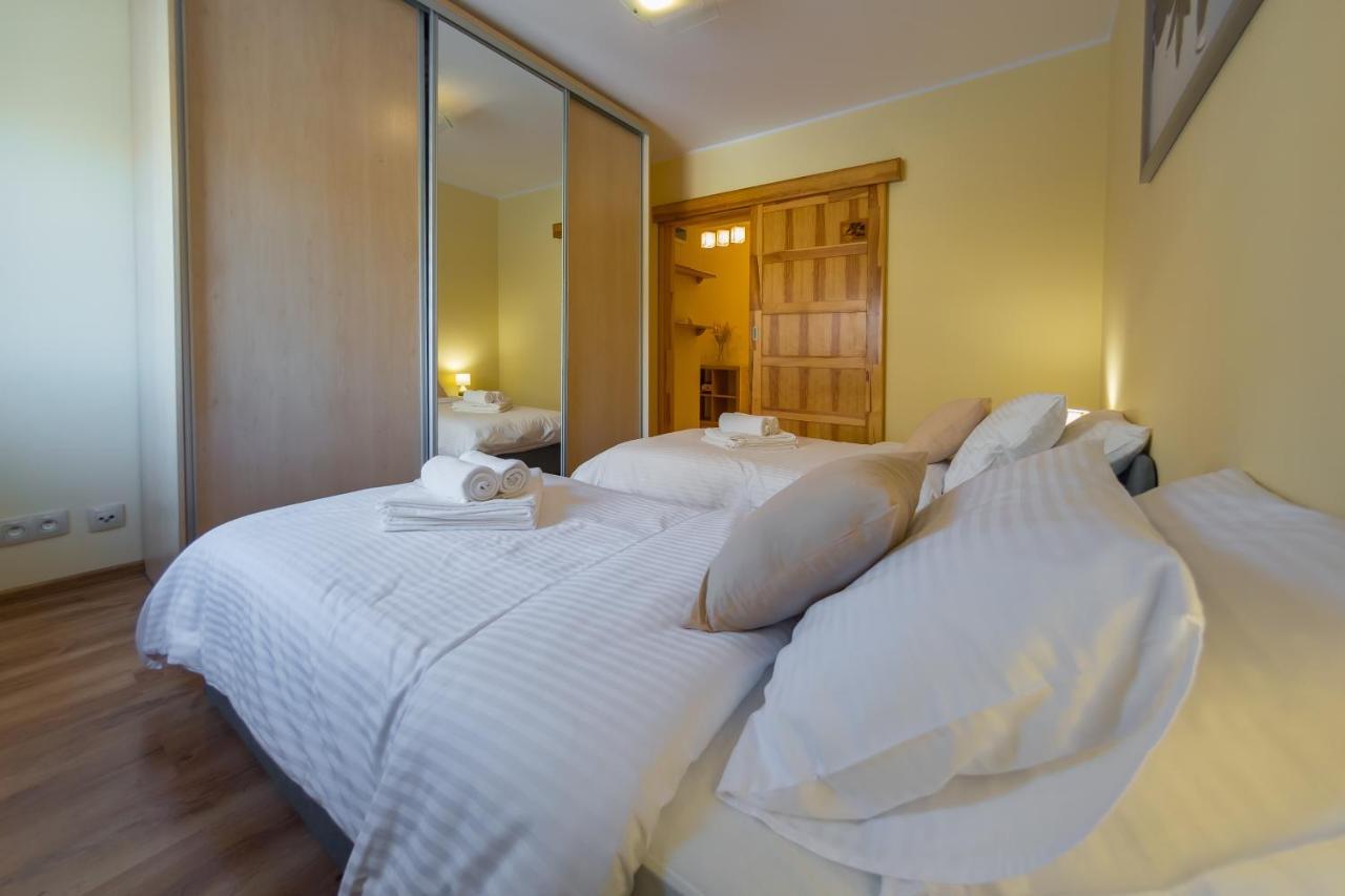 Komfortowy Apartament W Centrum Ustronia ภายนอก รูปภาพ